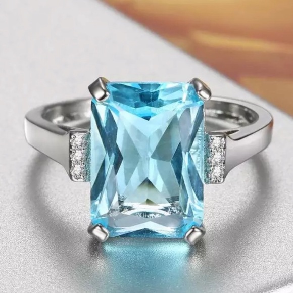 6.35CT Blue Aquamarine Ring - 925 Sterling Silver - Picture 4 of 8